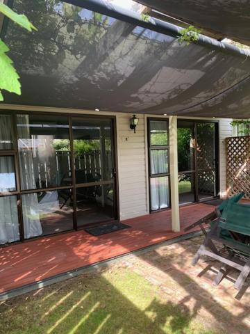 Twizel Central Studio Accommodation Bagian luar foto
