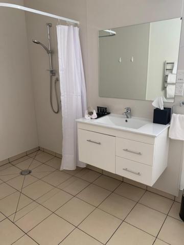 Twizel Central Studio Accommodation Bagian luar foto