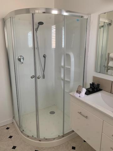 Twizel Central Studio Accommodation Bagian luar foto