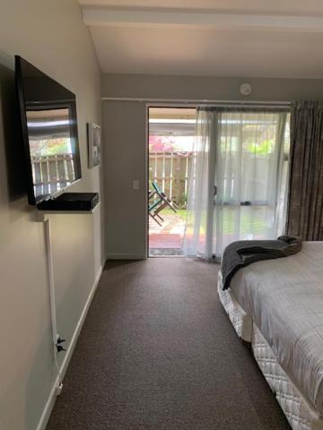 Twizel Central Studio Accommodation Bagian luar foto